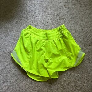 Lululemon HOTTY hot shorts